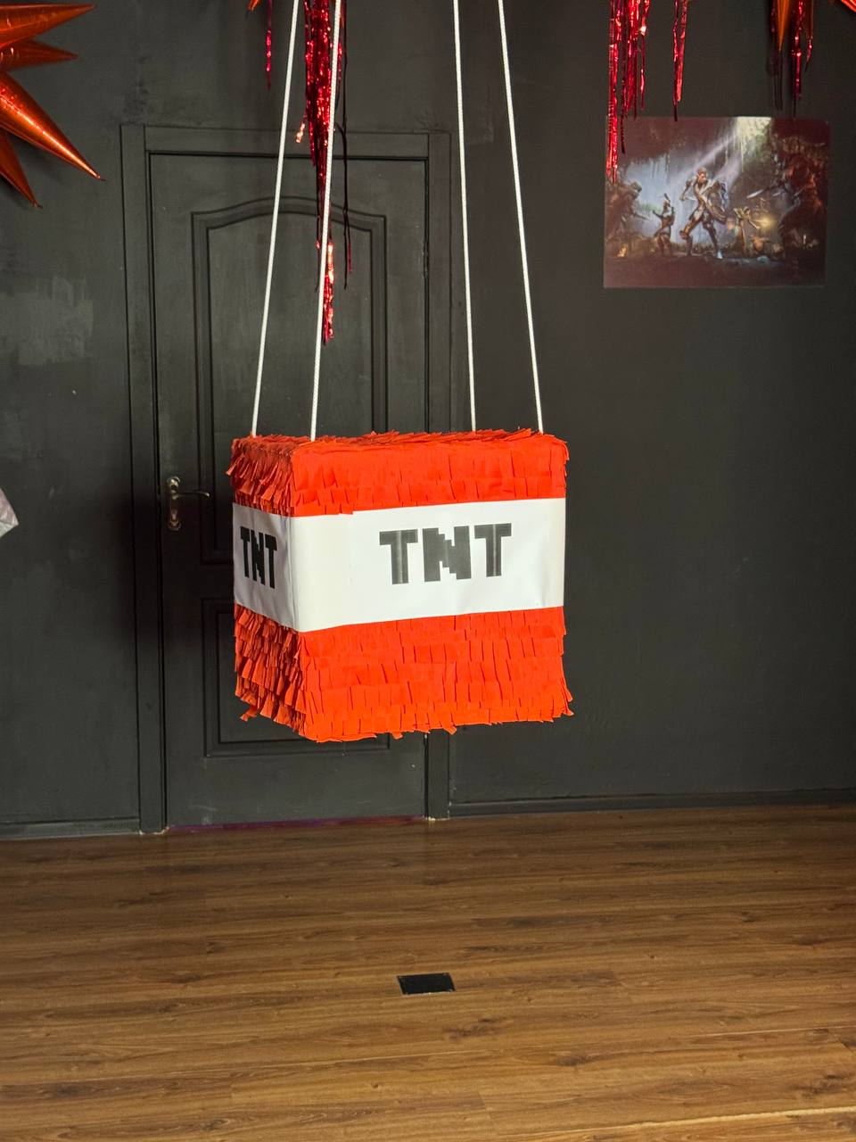 Піньята Minecraft TNT